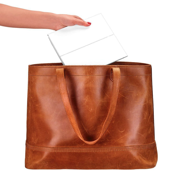 Finesse LED Lighted Mirror Battery Operated 3 light settings TheITmart