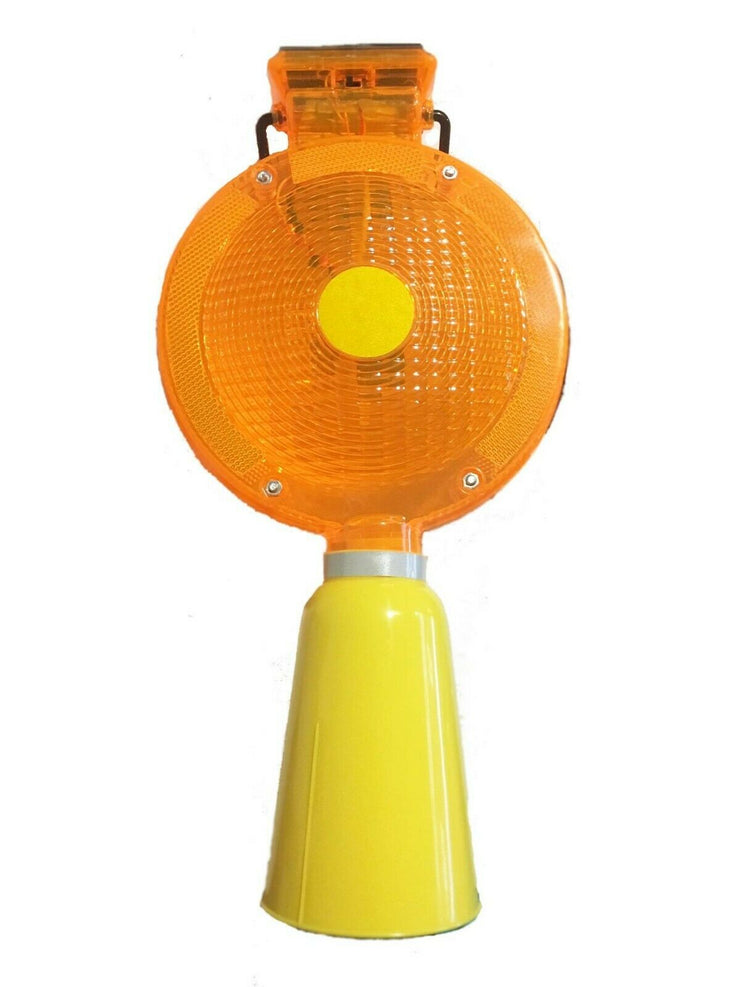 Brutus Barricade Solar Safety Light Flashing LED Light Fits Most Size Cones - TheITmart