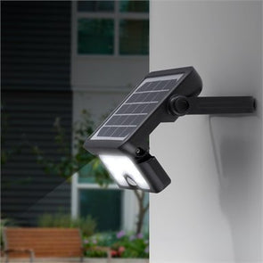 Arlec 5W Integrated Solar Powered Sensor LED Floodlight Waterproof